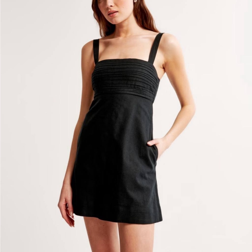 Abercrombie & Fitch Black Emerson Linen-Blend Skort Dress